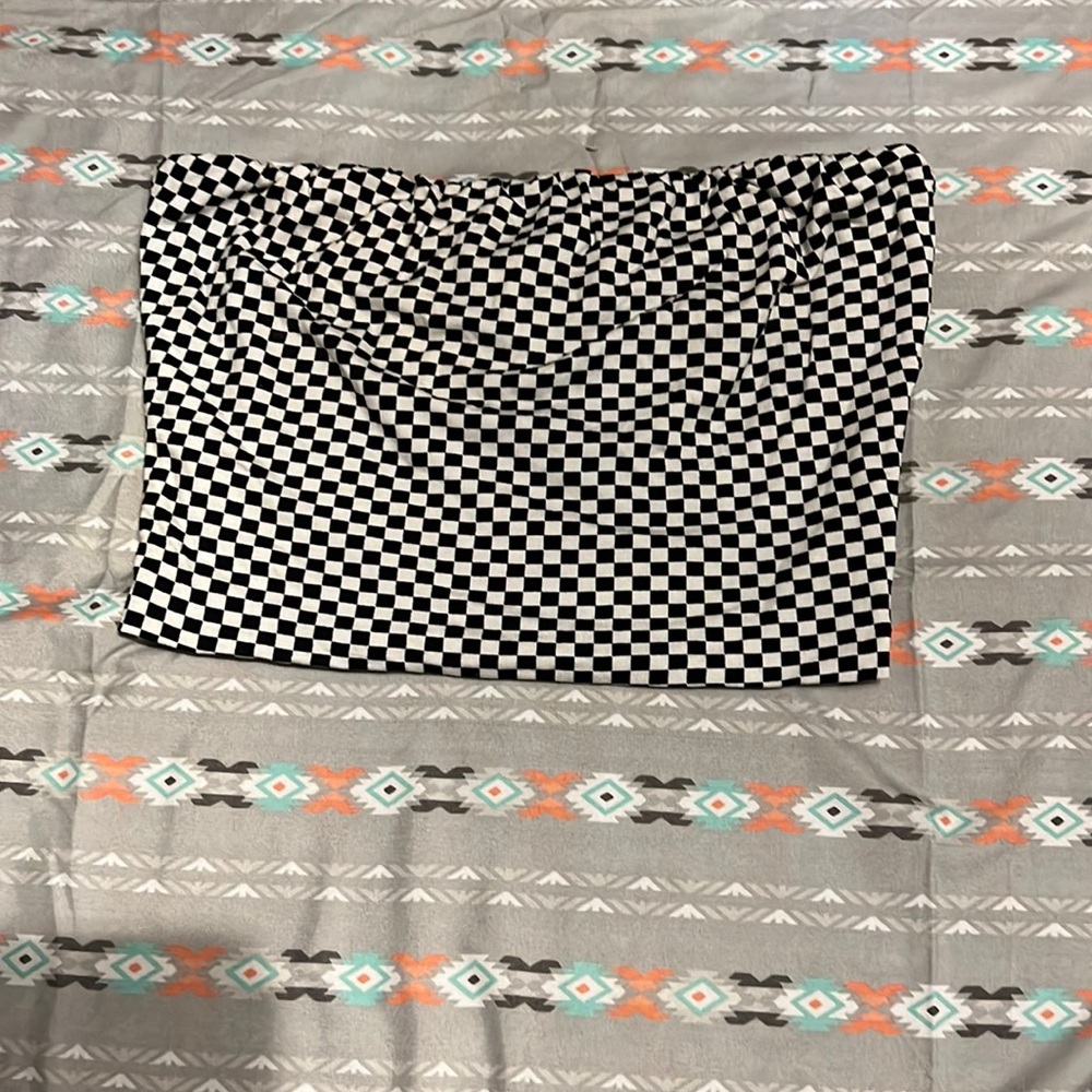 Checkered strapless Crop Top